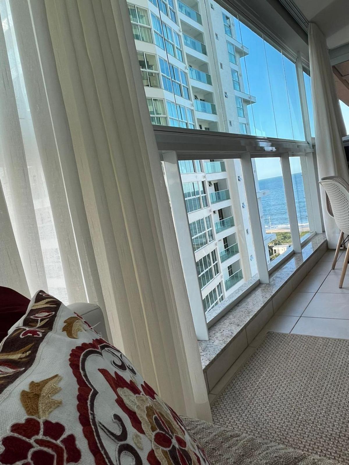 Ape Estilo Resort C/ Pe Na Areia E Vista Mar, Proximo Ao Beto Carrero Piçarras Kültér fotó